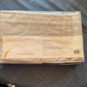Charisma Premium Queen Flat Sheet 600 Thread